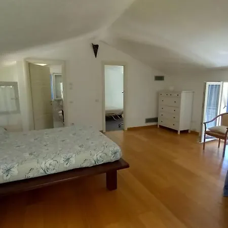 בית נופש Paradise House With Sea View And Quiet. *
