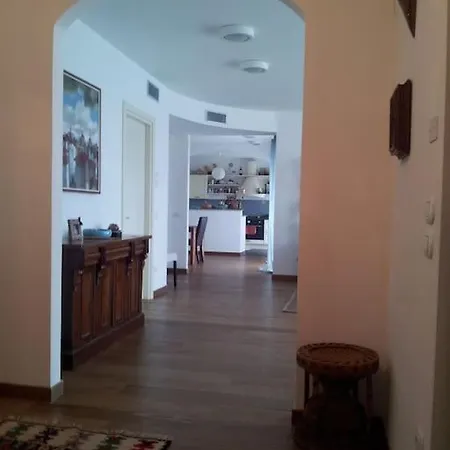 度假居 Paradise House With Sea View And Quiet. 圣雷默